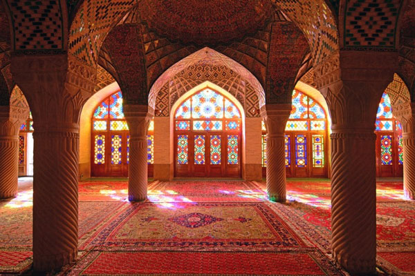 جاذبه‌های مذهبی ایران و جهان
